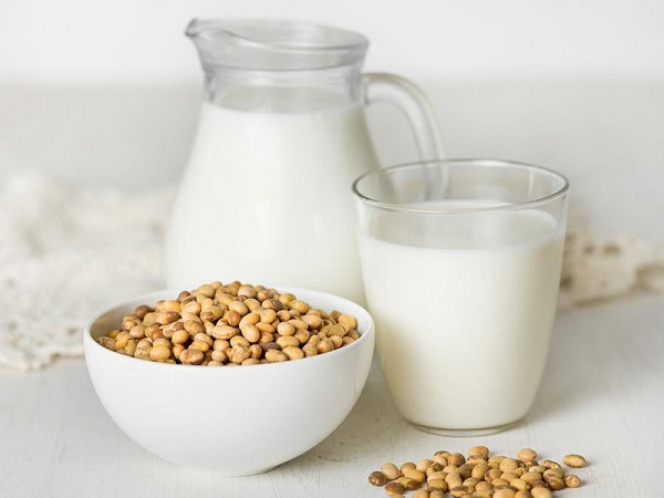 cách nấu sữa đậu nành không cần máy xay, cách làm sữa đậu nành không cần máy xay, cách làm sữa đậu nành từ bột đậu nành, cách nấu sữa đậu xanh không cần máy xay sinh tố, cách làm sữa đậu nành không cần ngâm